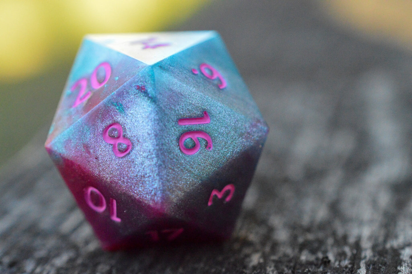Tie Dye, 30mm D20-Resin Tabletop RPG Dice