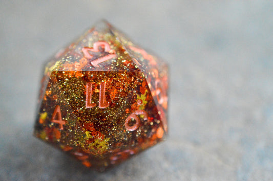 Leaf Piles of Joy, 40mm D20-Resin Tabletop RPG Dice