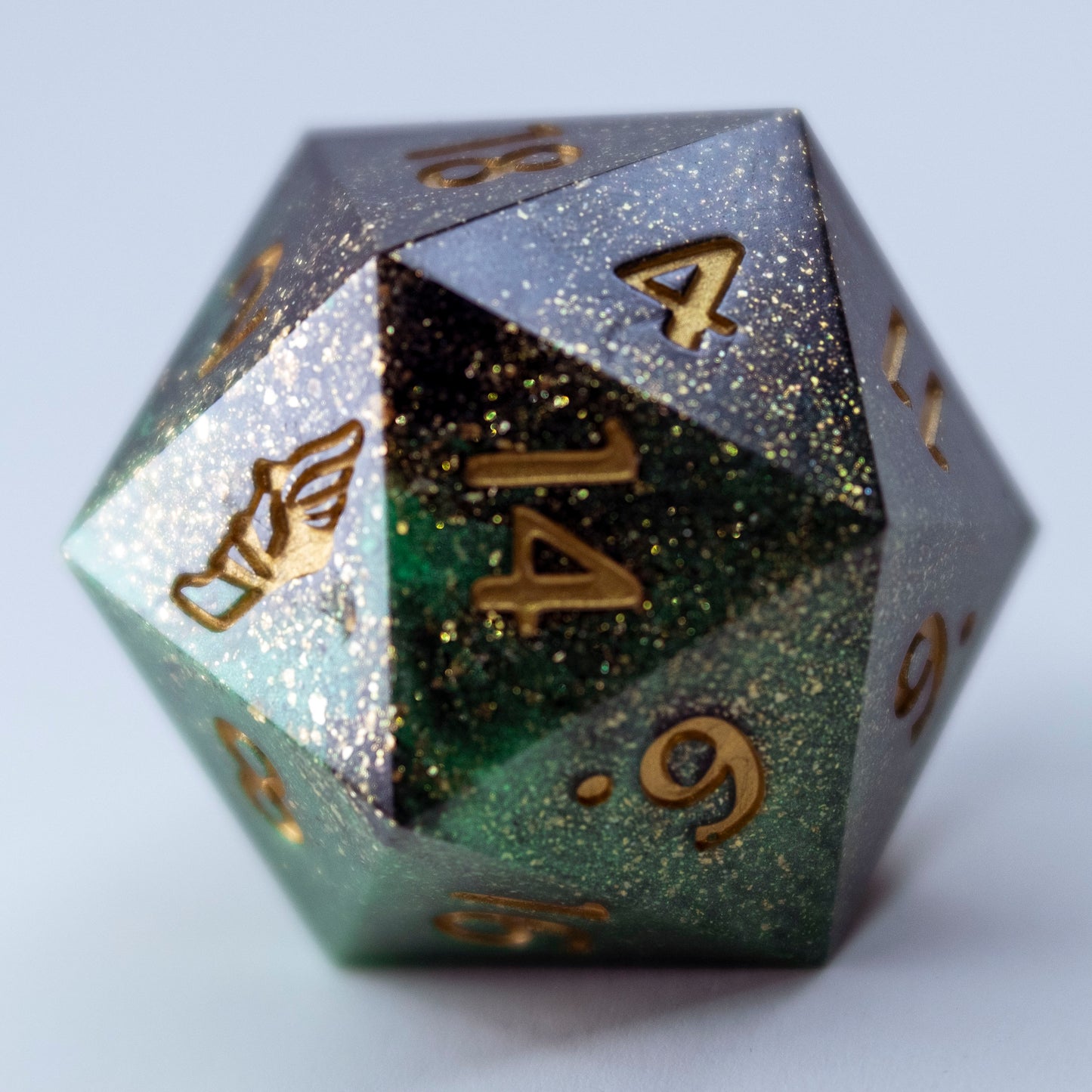 Gilded Moss, 40mm D20-Resin Tabletop RPG Dice